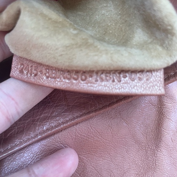 Fendi Rose gold Leather Shoulder Selleria Bag with silver hardware. - Picture 11 of 12